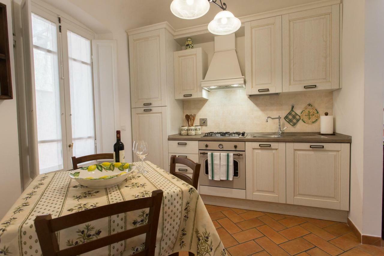 Datini Apartment Прато Екстериор снимка