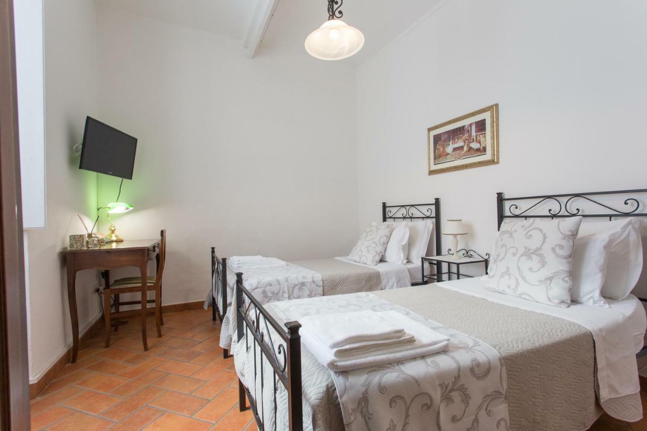Datini Apartment Прато Екстериор снимка
