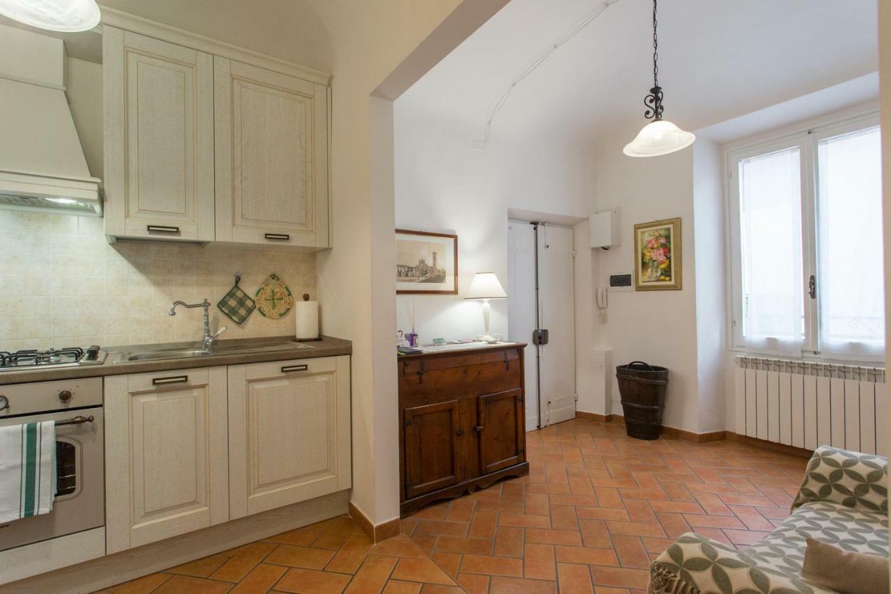 Datini Apartment Прато Екстериор снимка