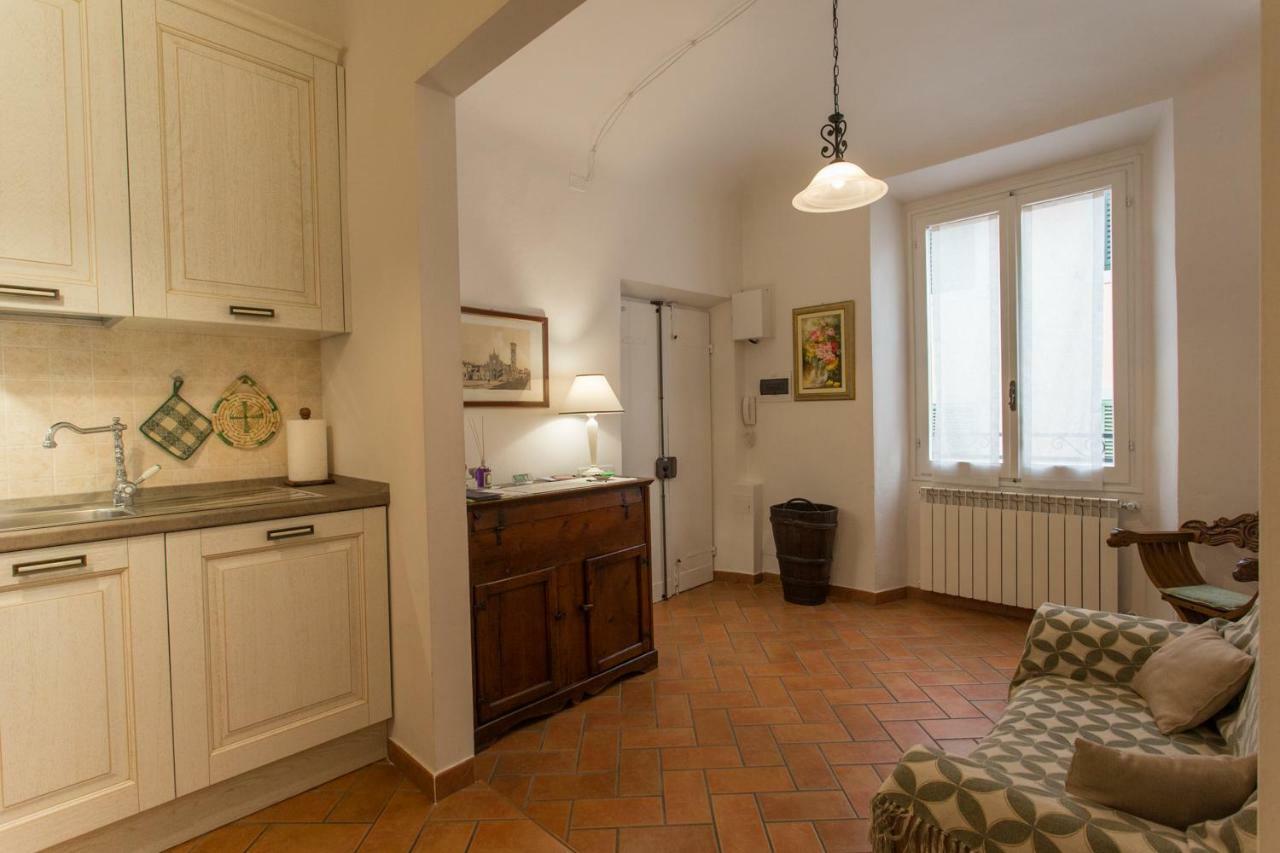 Datini Apartment Прато Екстериор снимка